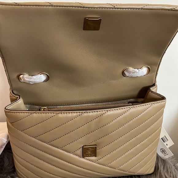 Tory Burch Kira Shoulder Bag NWT - Picture 3 of 7